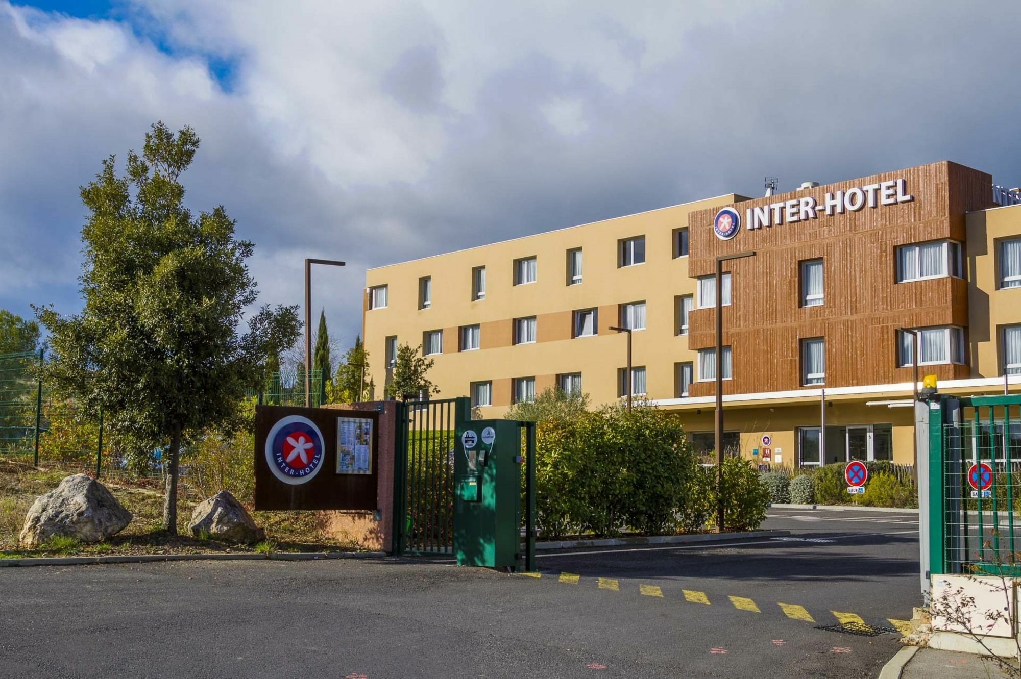 The Originals City, Hotel Ecoparc, Montpellier Est Saint-Aunes Екстер'єр фото